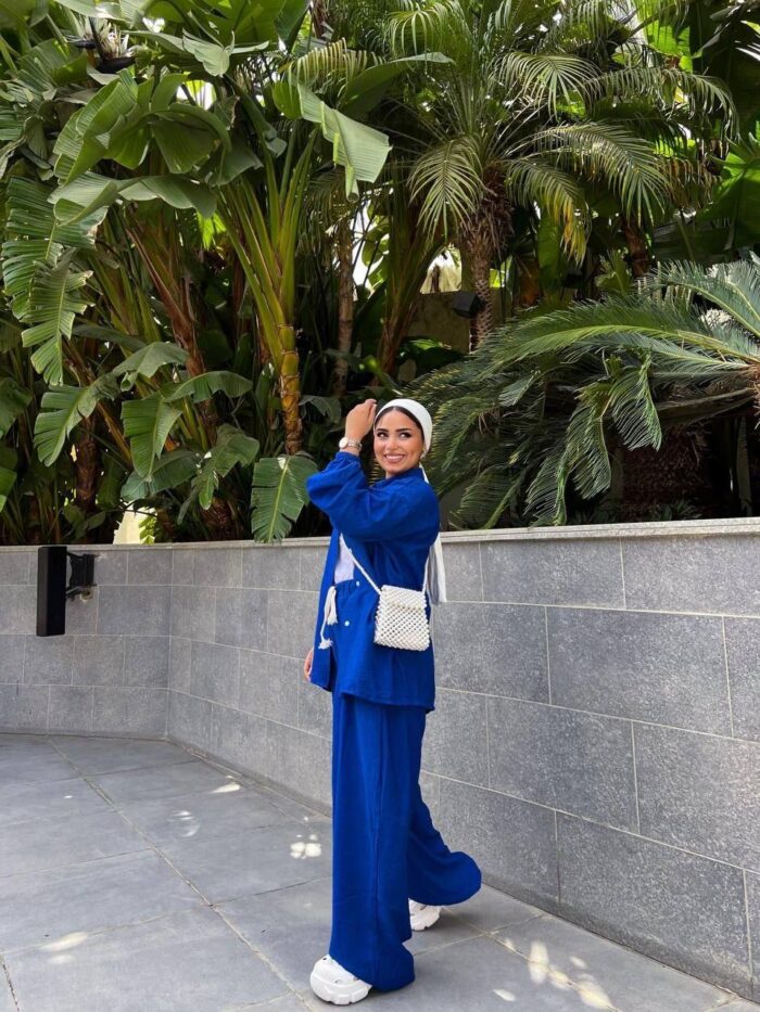 Lara's Linen Suit - Blue - Image 2