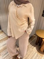 Lara's Cross Chemise Beige